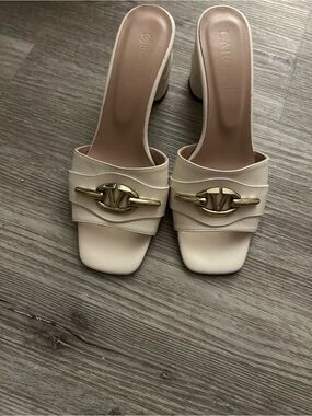 Cream Leather Block Heel Slide with Gold Hardware